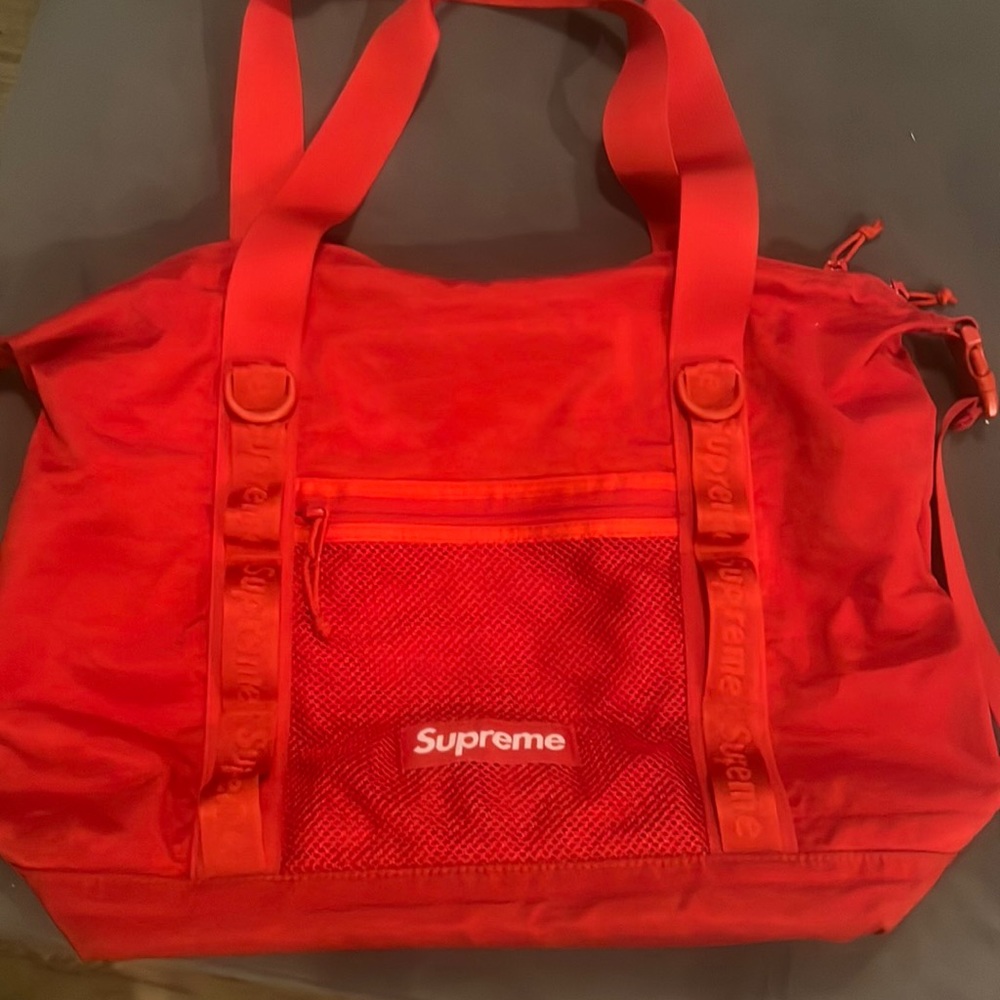 Supreme duffel bag